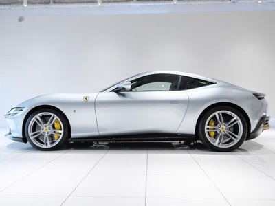 صورة 35 لـ 2021 Ferrari ROMA