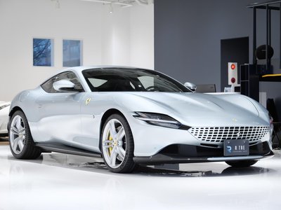 صورة 17 لـ 2021 Ferrari ROMA