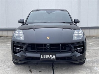 2021 Porsche MACAN thumbnail 35