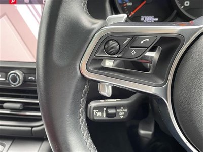 2021 Porsche MACAN photo 3