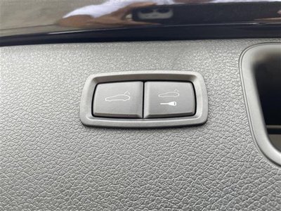 2021 Porsche MACAN thumbnail 31