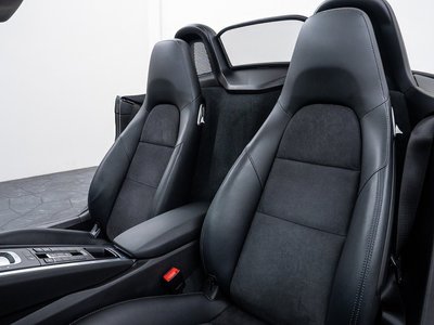 2016 Porsche 718 照片 49