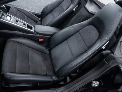 2016 Porsche 718 照片 50