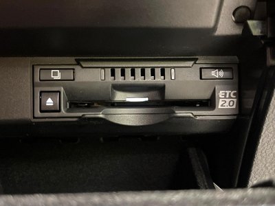 2022 Lexus RX thumbnail 30