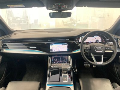 صورة مصغرة 4 لـ 2024 AUDI Q8
