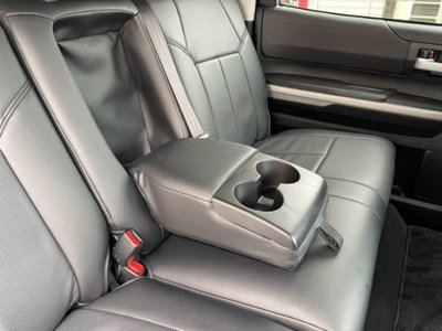 2018 Toyota TUNDRA thumbnail 24