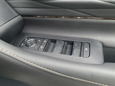 صورة 70 لـ 2023 Toyota ALPHARD