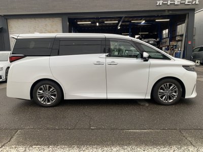 صورة 20 لـ 2023 Toyota ALPHARD