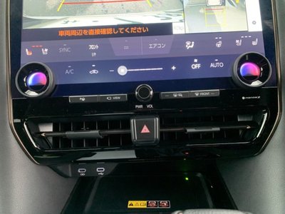 صورة 44 لـ 2023 Toyota ALPHARD