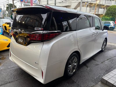 صورة 7 لـ 2023 Toyota ALPHARD