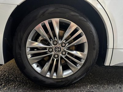 صورة 33 لـ 2023 Toyota ALPHARD