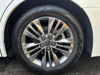 صورة 32 لـ 2023 Toyota ALPHARD
