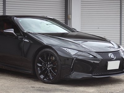 2017 Lexus LC photo 4