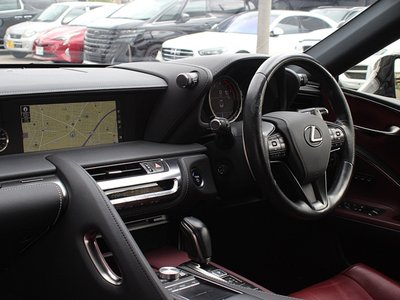 2017 Lexus LC photo 23