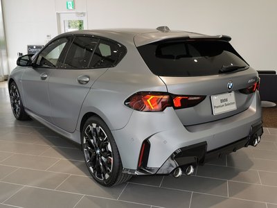 2025 BMW 1 SERIES — миниатюра 13