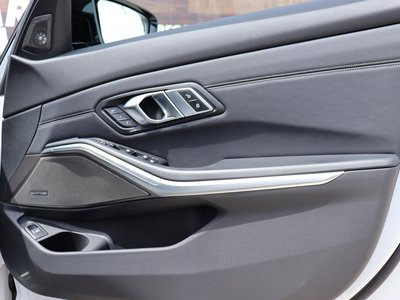 2021 BMW M3 SEDAN — миниатюра 15