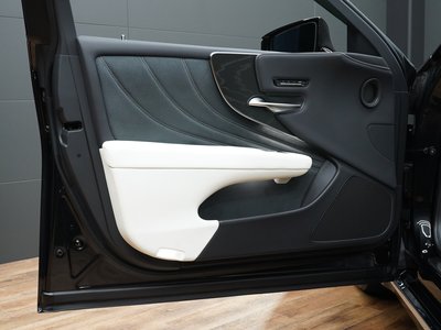 2023 Lexus LS thumbnail 66