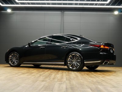 2023 Lexus LS thumbnail 52