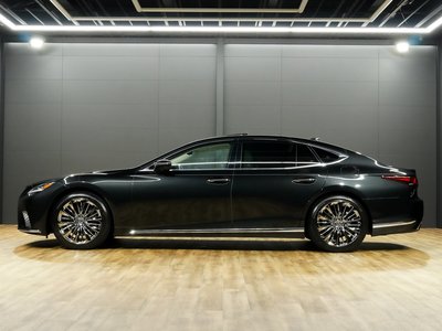 2023 Lexus LS thumbnail 29