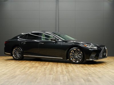 2023 Lexus LS photo 10