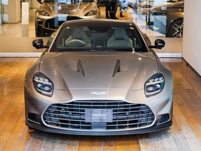 2025 Aston Martin VANQUISH — фото 6