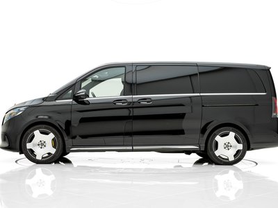 2024 Mercedes-BENZ V-CLASS photo 4