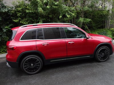 2025 Mercedes-BENZ GLB 缩略图 17