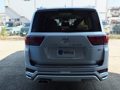 2023 Toyota LAND CRUISER 300 照片 6