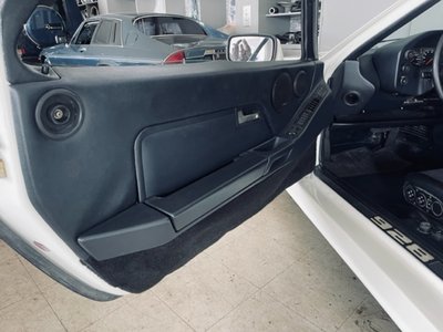 1988 Porsche 928 照片 31