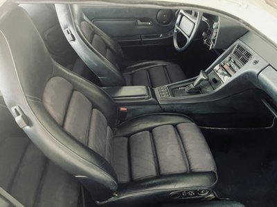 1988 Porsche 928 photo 14