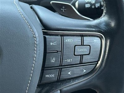 2017 Lexus LS thumbnail 28