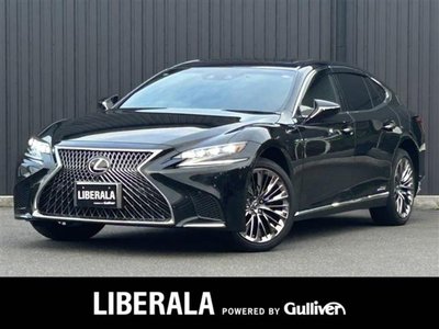 2017 Lexus LS photo 1