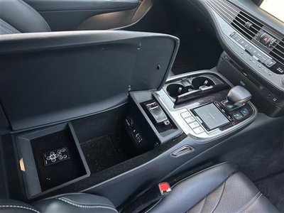 2017 Lexus LS thumbnail 33