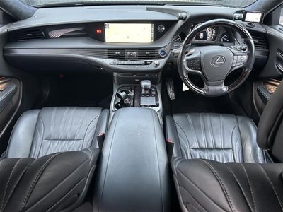 2017 Lexus LS thumbnail 42