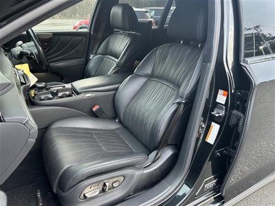 2017 Lexus LS thumbnail 17