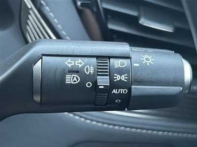 2017 Lexus LS thumbnail 29