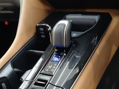 2024 Toyota CROWN SPORT — фото 16