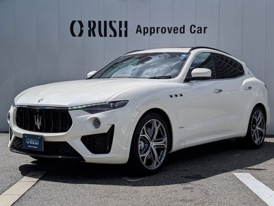 2021 Maserati LEVANTE — миниатюра 8