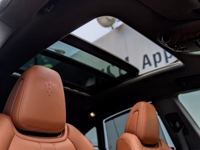 2021 Maserati LEVANTE — миниатюра 36