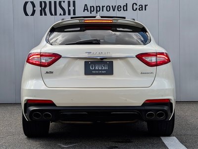 2021 Maserati LEVANTE — миниатюра 5