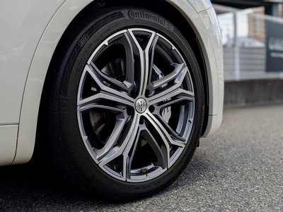 2021 Maserati LEVANTE — миниатюра 12