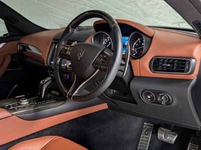 2021 Maserati LEVANTE — миниатюра 16