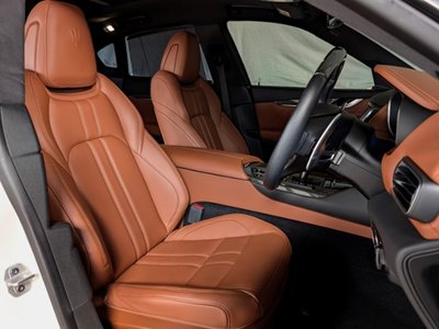 2021 Maserati LEVANTE — миниатюра 13
