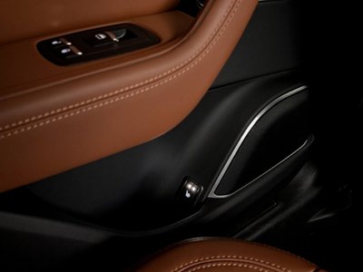 2021 Maserati LEVANTE — миниатюра 37