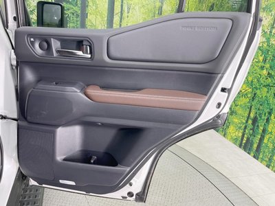 صورة 43 لـ 2024 Toyota LAND CRUISER 250