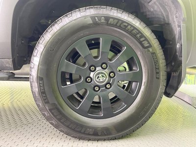 صورة 35 لـ 2024 Toyota LAND CRUISER 250
