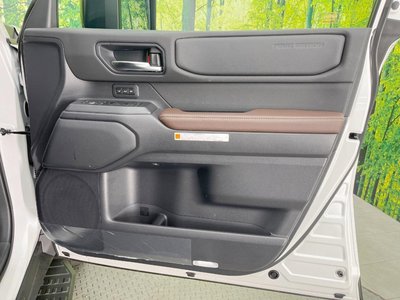 صورة 42 لـ 2024 Toyota LAND CRUISER 250