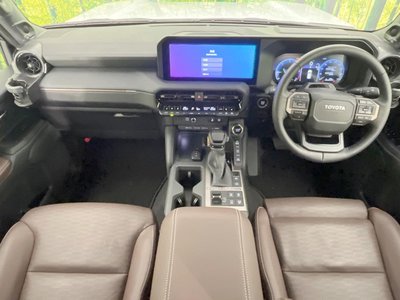صورة 2 لـ 2024 Toyota LAND CRUISER 250