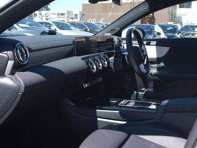 2025 Mercedes-BENZ CLA photo 16