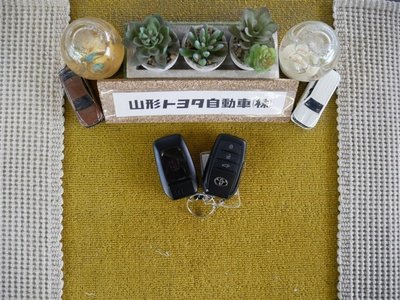 صورة مصغرة 36 لـ 2025 Toyota CROWN SPORT